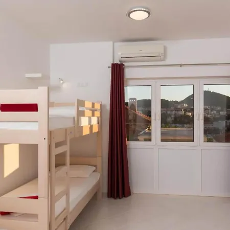 Free Bird - Bed In Four Bed Mixed 3 Holiday home *